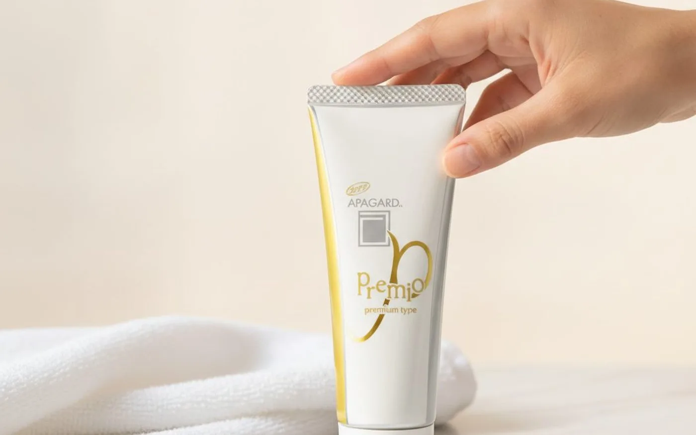 Apagard Premio toothpaste