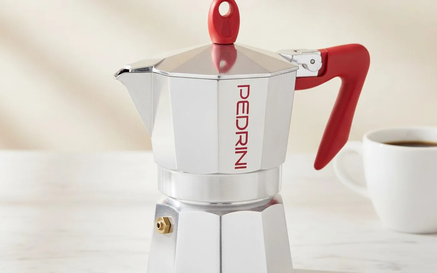 Pedrini Kaffettiera 6-cup in traditional aluminium showing the non-Bialetti octagonal profile