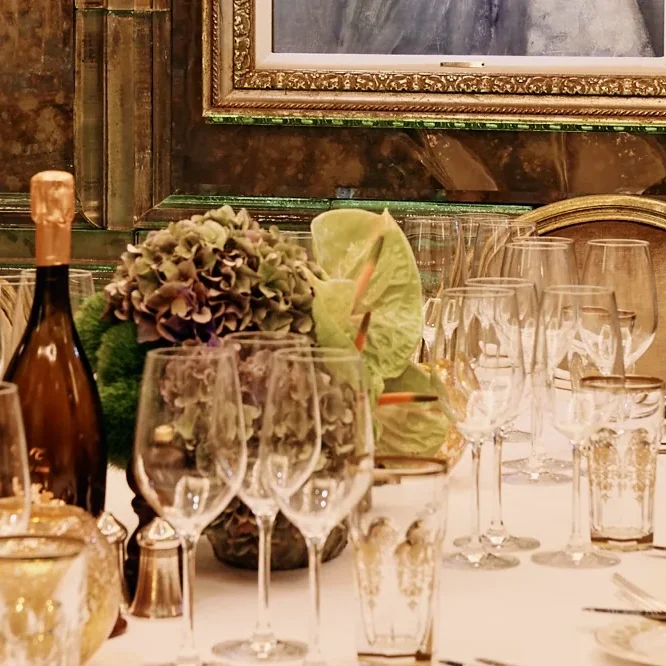 Scott's Mayfair Platinum Arowana private dining room table, London