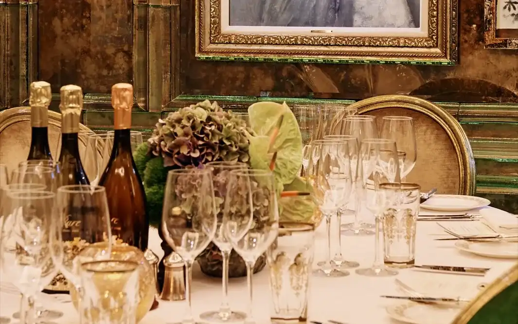 Scott's Mayfair Platinum Arowana private dining room table, London