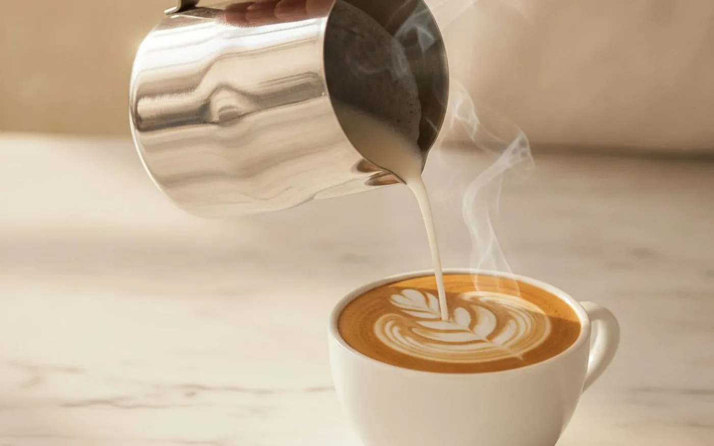 Milk texturing and latte art with steam wand